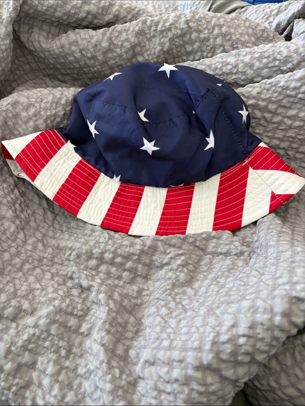 Source Unknown Patriotic Stars & Stripes Bucket Hat in Red, White & Blue